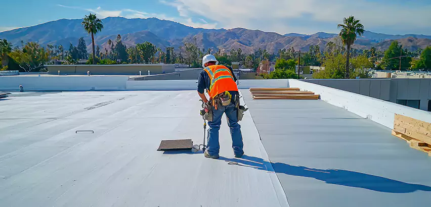 Professional Roof Coating Services in Hampshire, IL