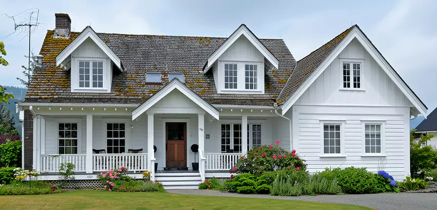 Professional Roofing and Siding Services in Hampshire, IL