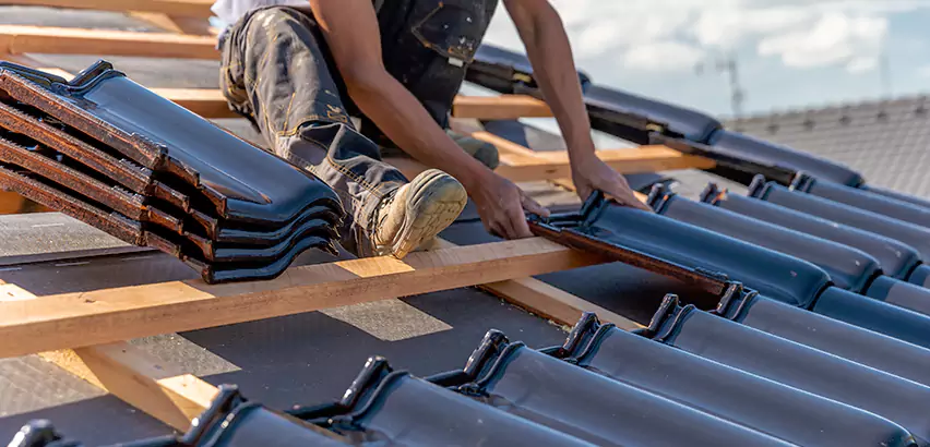 Professional Storm Damage Roof Repair Services in Hampshire, IL