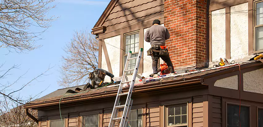 Roof Siding Trim Repair in Hampshire