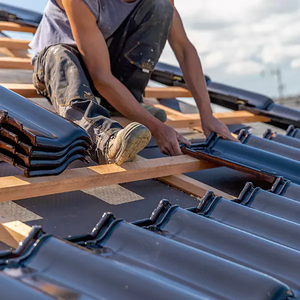 Why Hampshire, IL Homeowners Choose Hampshire Roofing Pro for Hail Damage Repairs?