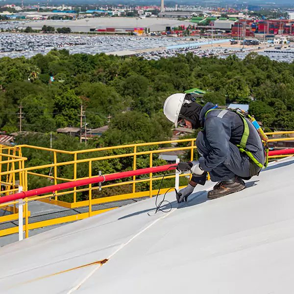 Why Hampshire Roofing Pro Is Hampshire's Trusted TPO Roofing Team?